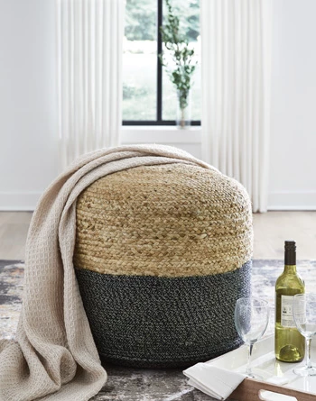 A1000674_BIG Sweed Valley Pouf - Image 1