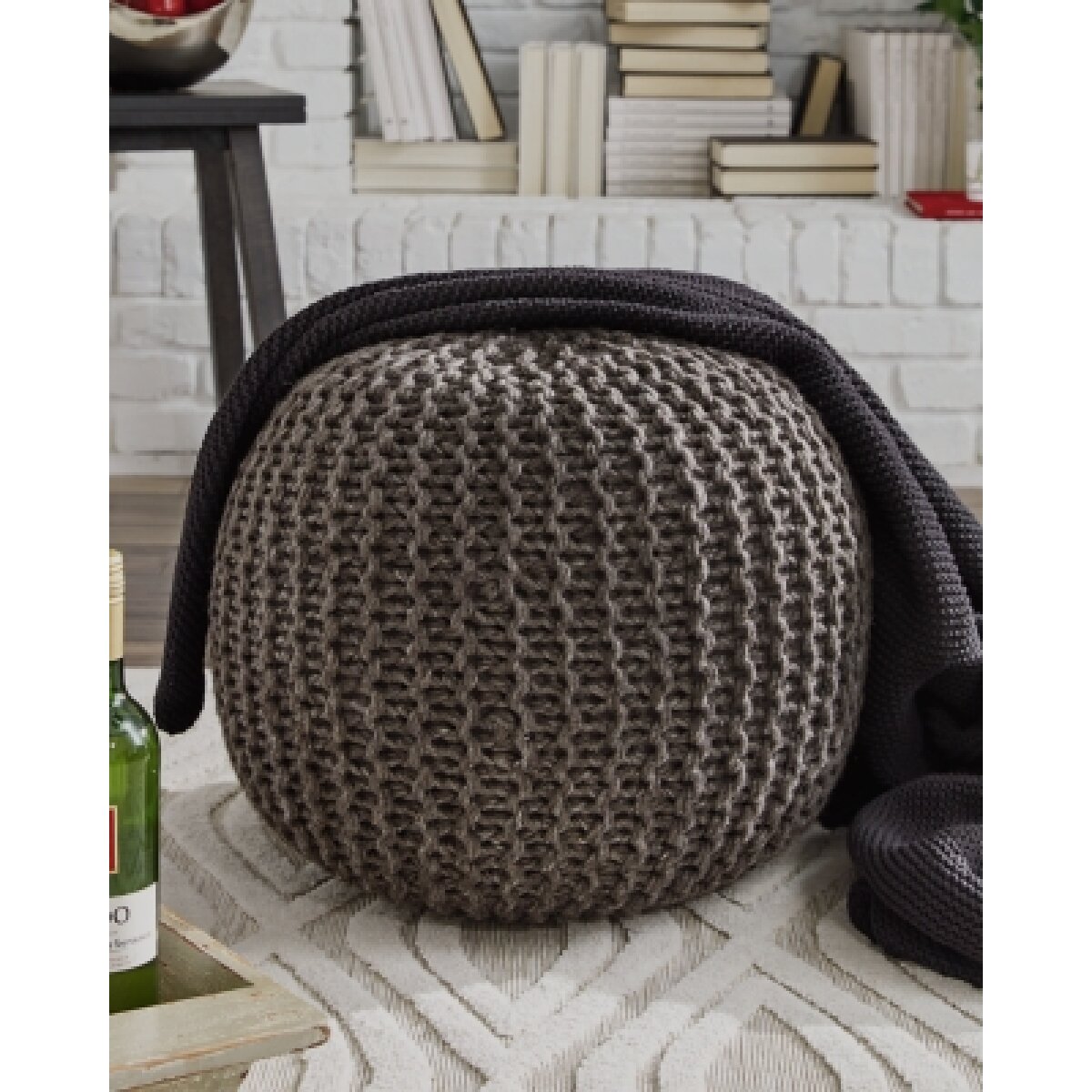Latricia Pouf Ottomans & Poufs Ashley Furniture 12